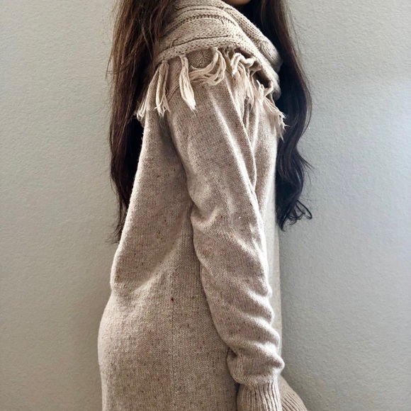 Oversized Chunky Turtleneck Sweater Dress - Picture 2 of 2